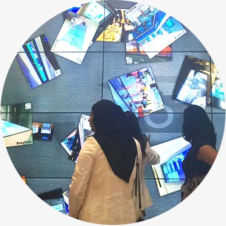 Interactive Video Wall Airport, Station